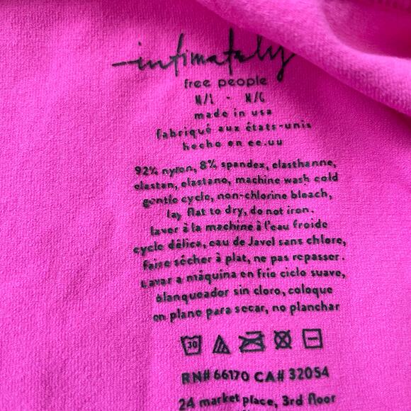 Free People Hot Pink Nylon Spandex Baby Tee Crop Top Workout Size Medium - Picture 3 of 4